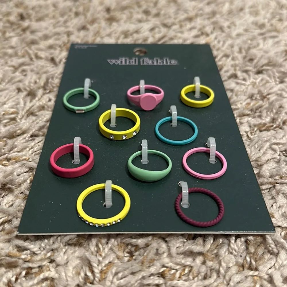 Wild Fable Ring Set - Picture 2 of 2